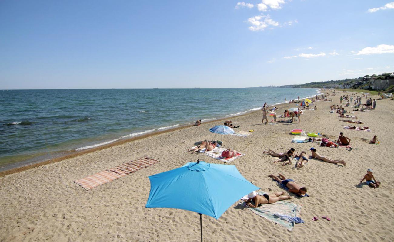 Foto af Chernomorka Plyazh med lys sand overflade