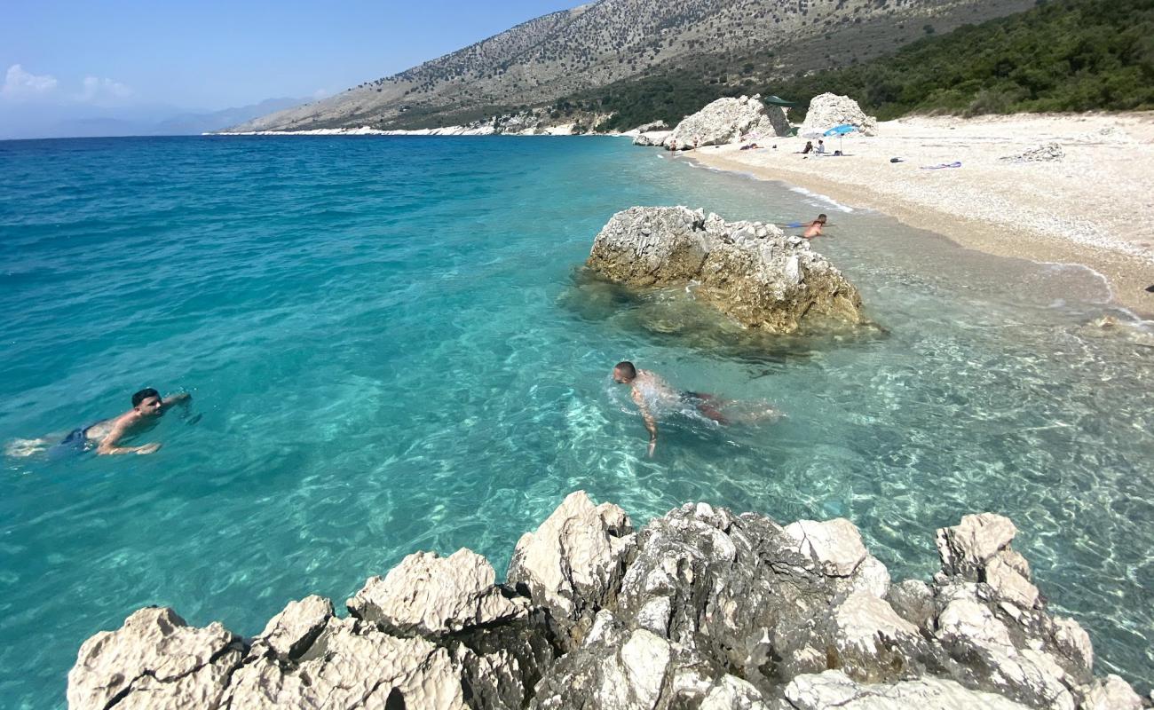 Foto af Krorez Strand med let fin sten overflade