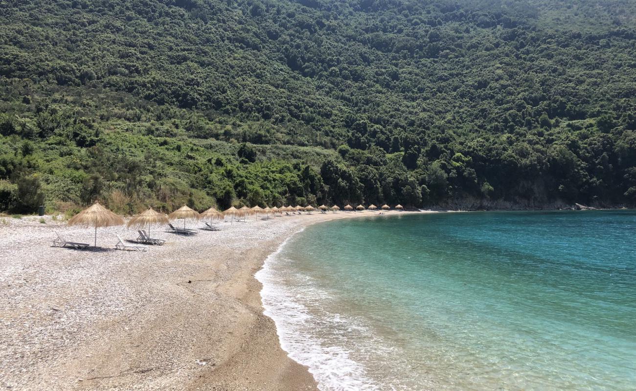 Foto af Kakoma Beach med let sten overflade