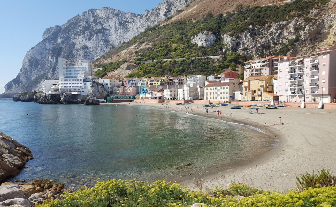 Foto af Catalan Bay Beach med lys sand overflade