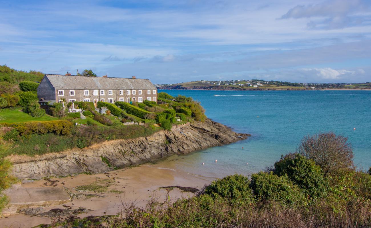 Foto af Hawker's Cove, Padstow med lys sand overflade