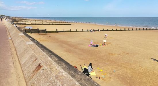 Frinton strand