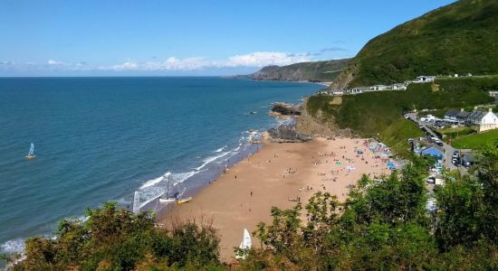 Tresaith strand