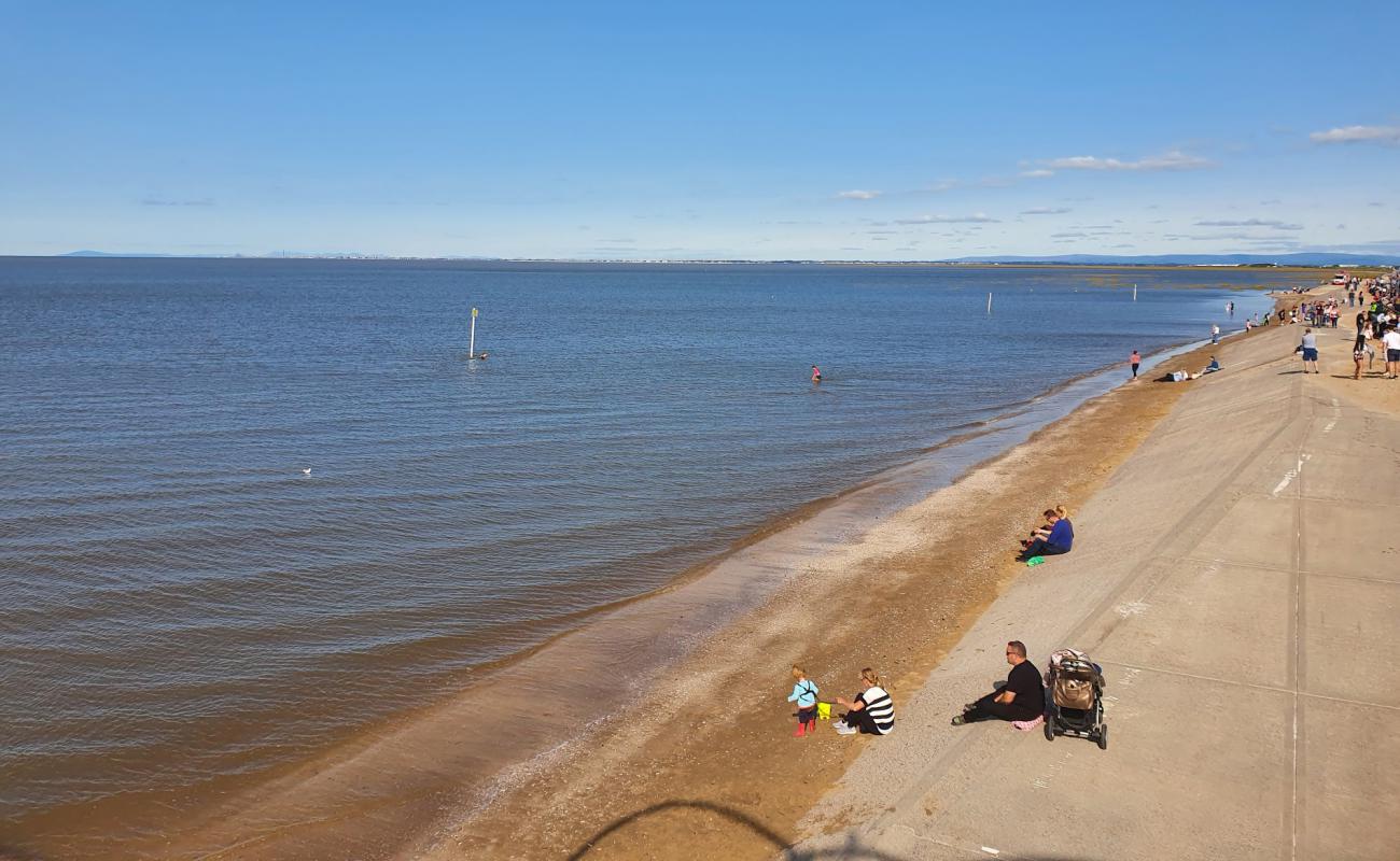 Foto af Southport Strand med lys sand overflade