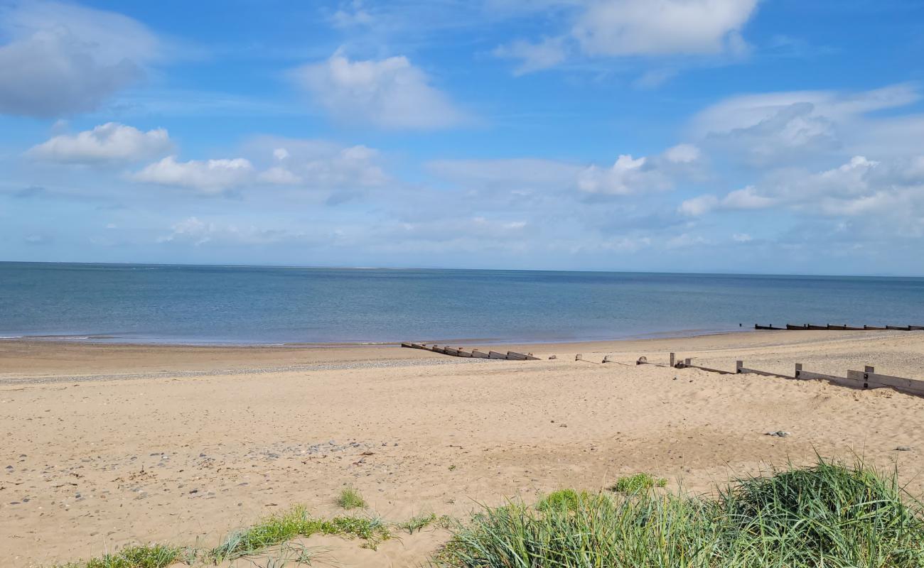 Foto af Fleetwood Strand med gråt sand og småsten overflade