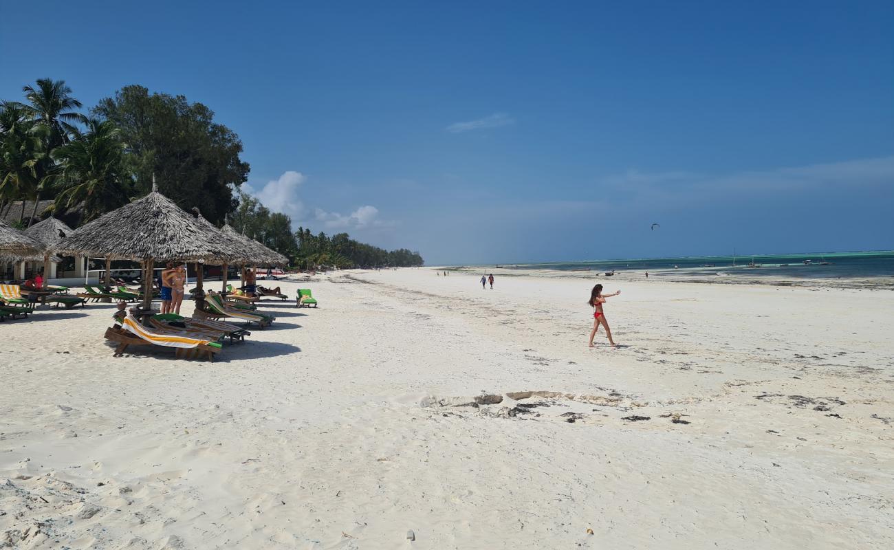 Foto af Kiwengwa Beach med hvidt fint sand overflade