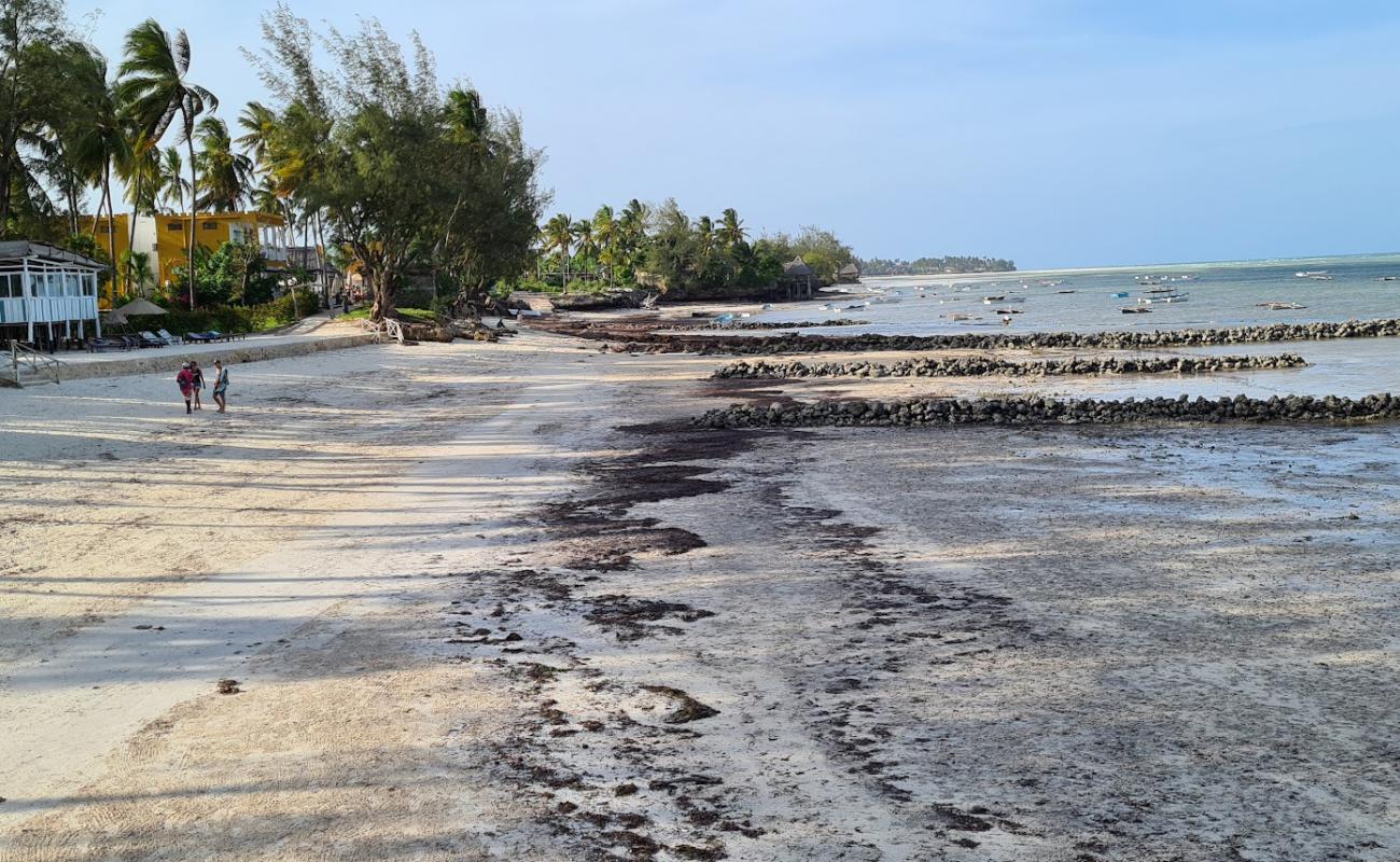 Foto af Five Palms Beach med lys fint sand overflade