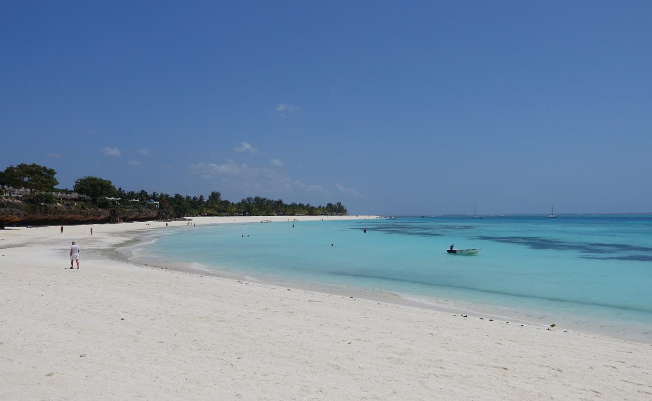 Foto af Kendwa Strand med hvidt sand overflade