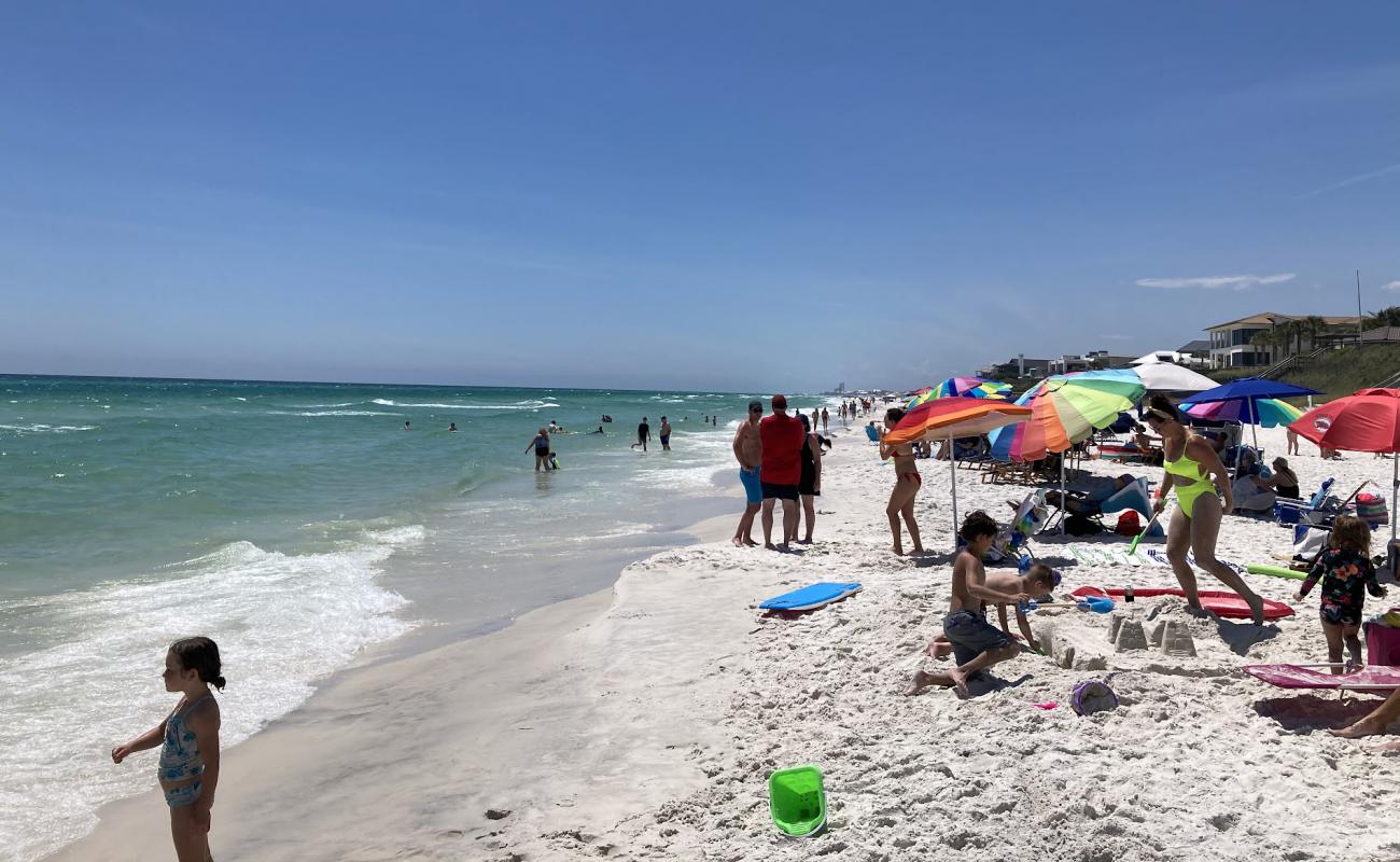 Foto af Gulf Lakes Beach med hvidt fint sand overflade