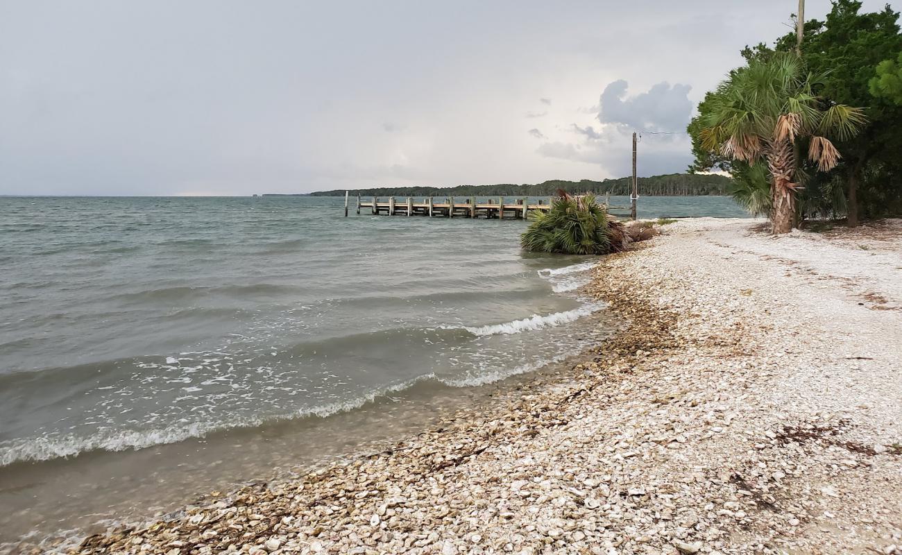 Foto af Indian Pass Beach med let sand og småsten overflade