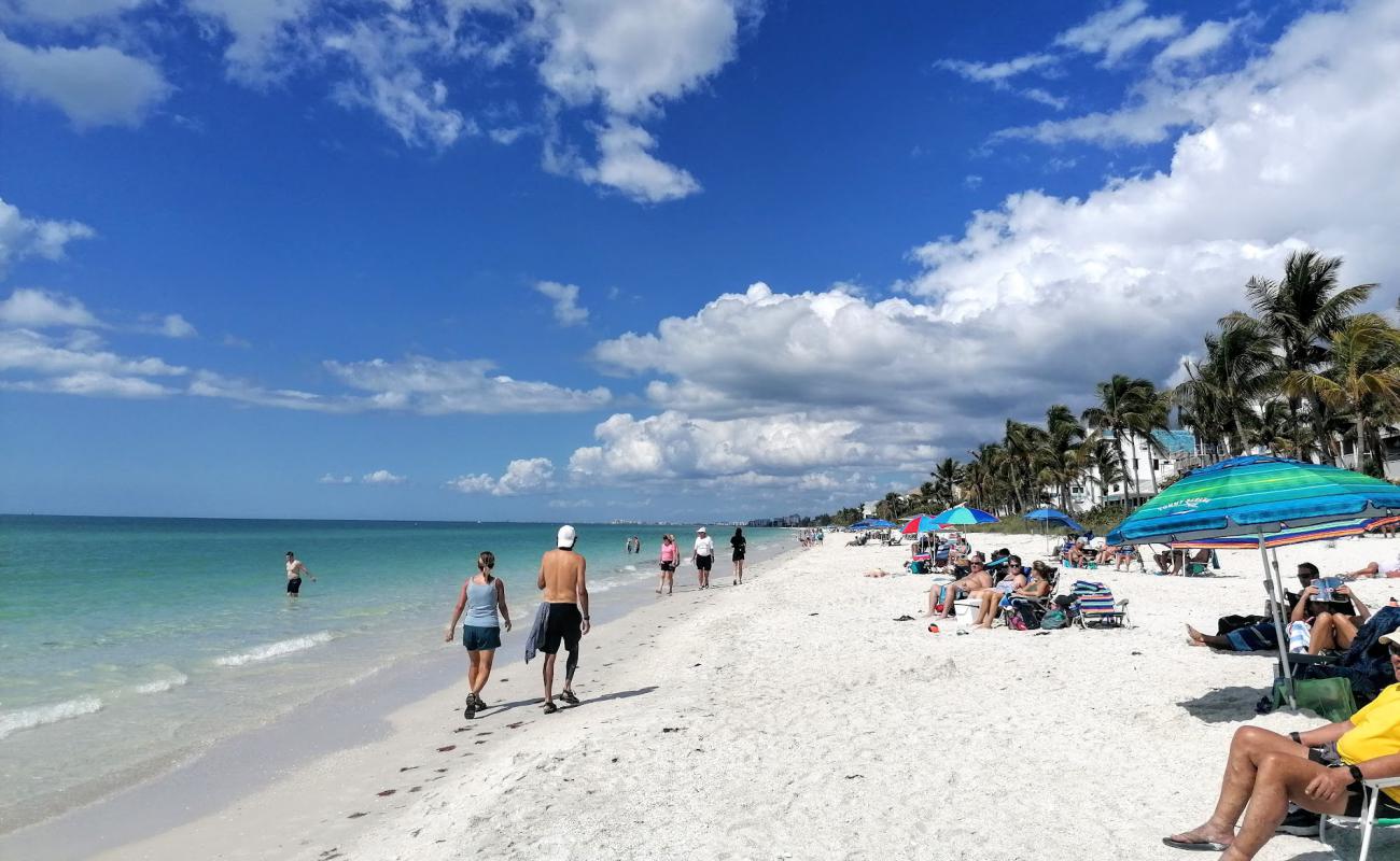 Foto af Bonita beach med hvidt sand overflade