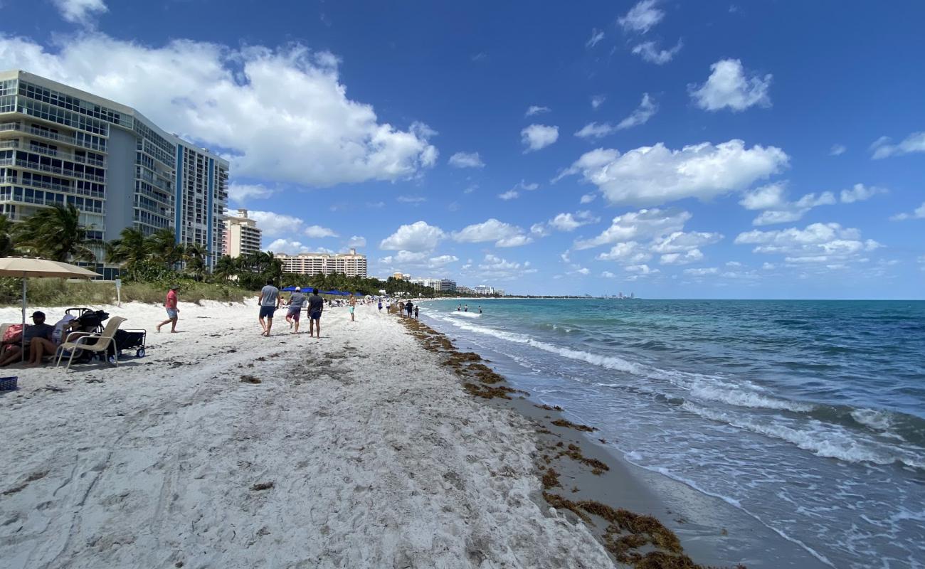 Foto af Key Biscayne beach med lys sand overflade