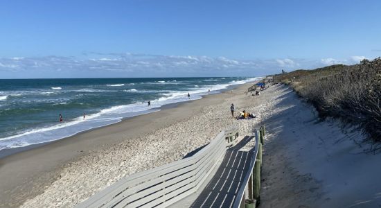 Coconat point beach