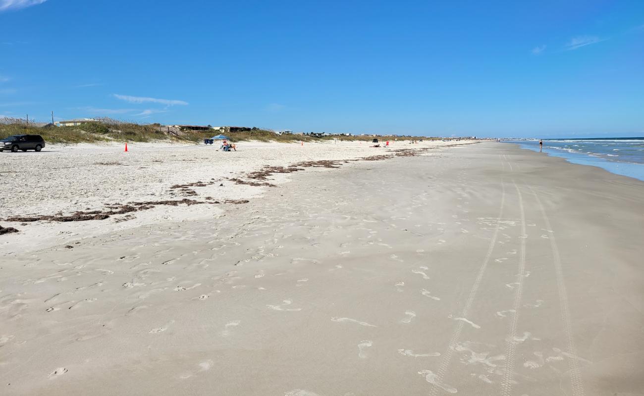 Foto af Butler beach med lys sand overflade