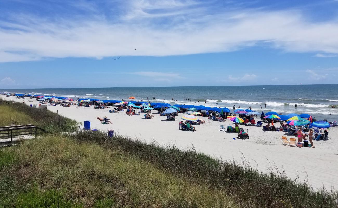 Foto af Garden City Pier beach med lys sand overflade