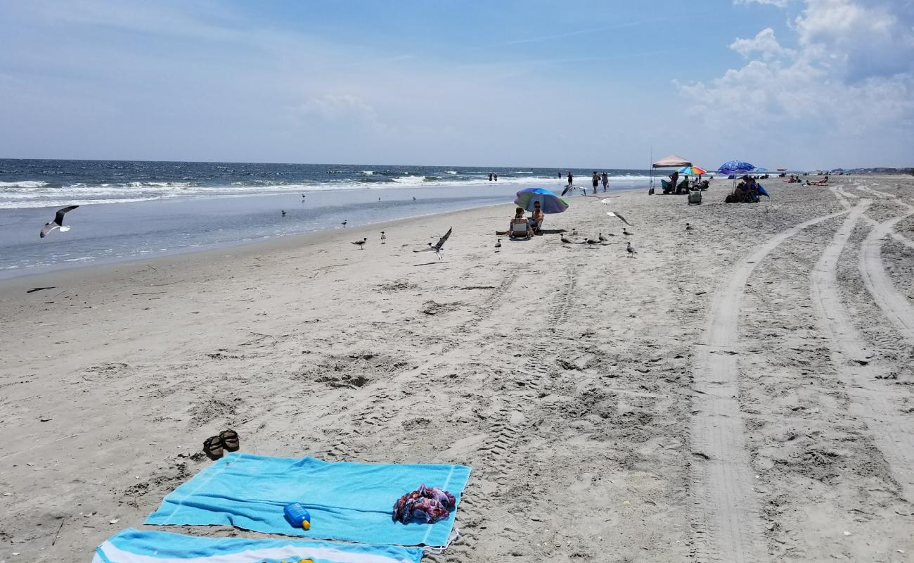 Foto af Holden beach II med lys sand overflade