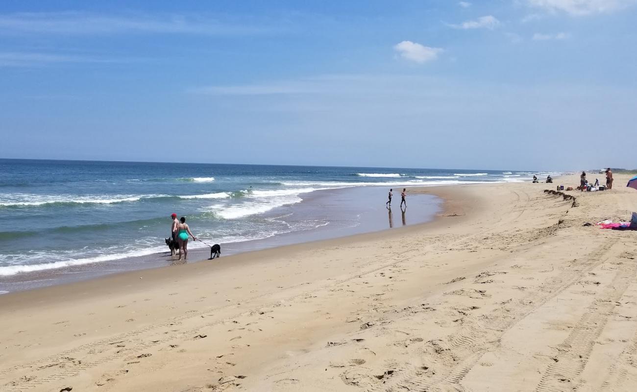 Foto af Croatan beach II med lys sand overflade