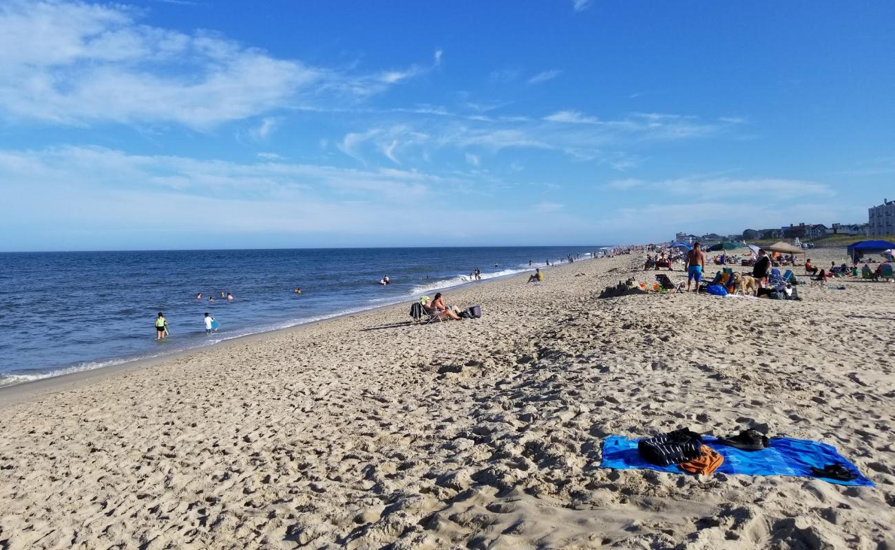 Foto af Dewey Beach med lys sand overflade