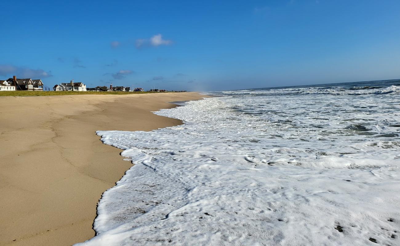 Foto af Lyman Str. Beach med lys sand overflade