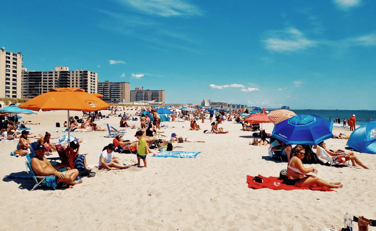 Foto af Rockaway Beach II med lys sand overflade