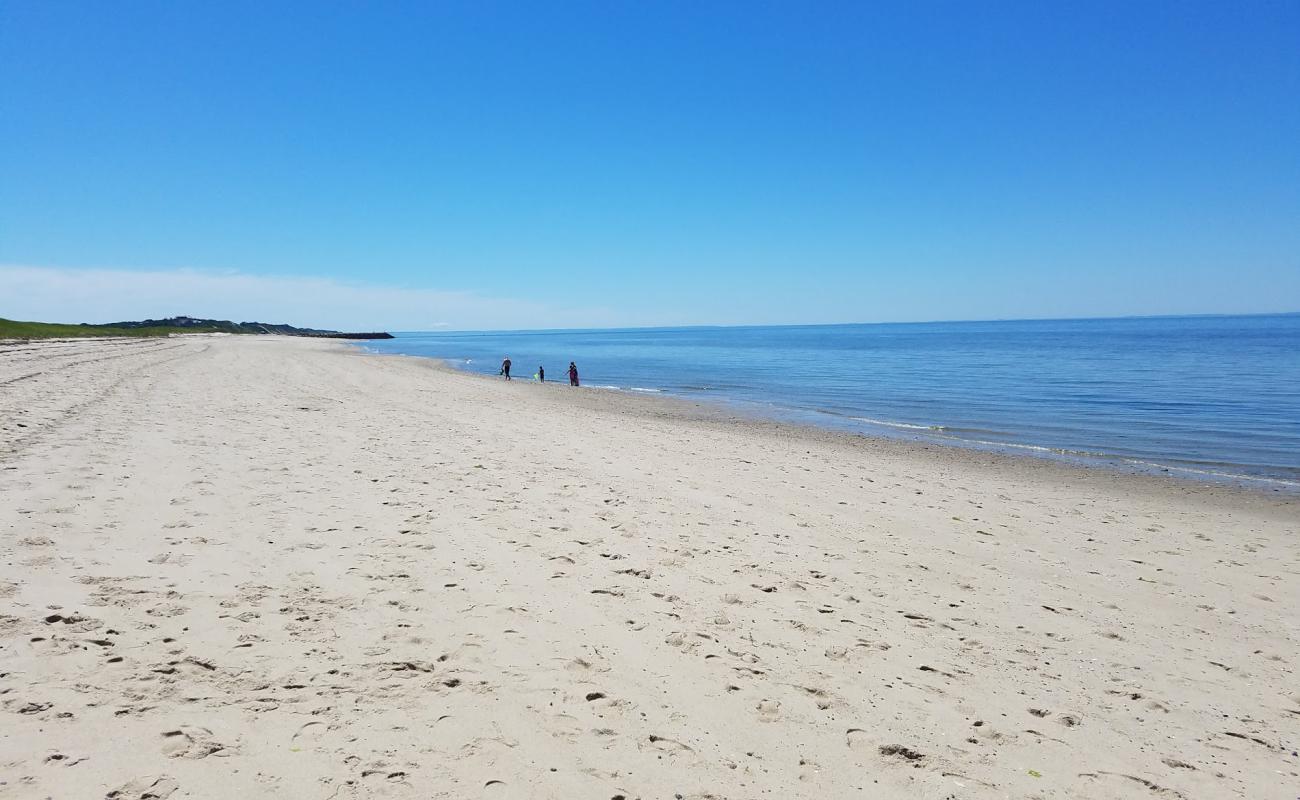 Foto af Corn Hill beach med lys sand overflade