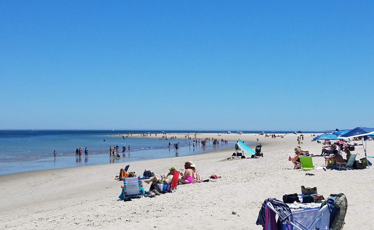 Foto af Crane Strand med lys sand overflade