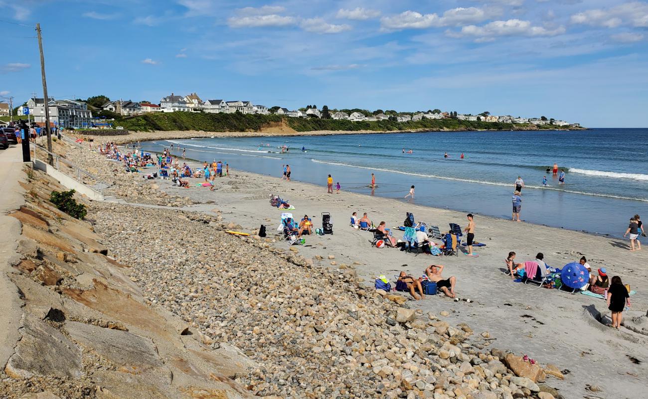 Foto af Long Sands beach med gråt sand og sten overflade