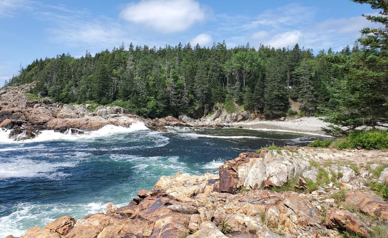 Foto af Hunters Strand med sten overflade