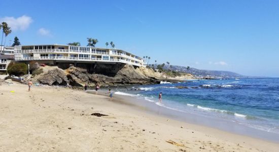 Fishermans Cove beach