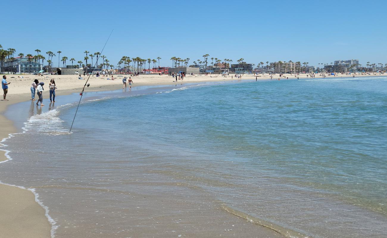 Foto af Venice Beach med lys sand overflade