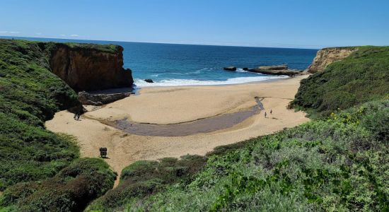 Laguna Creek Beach