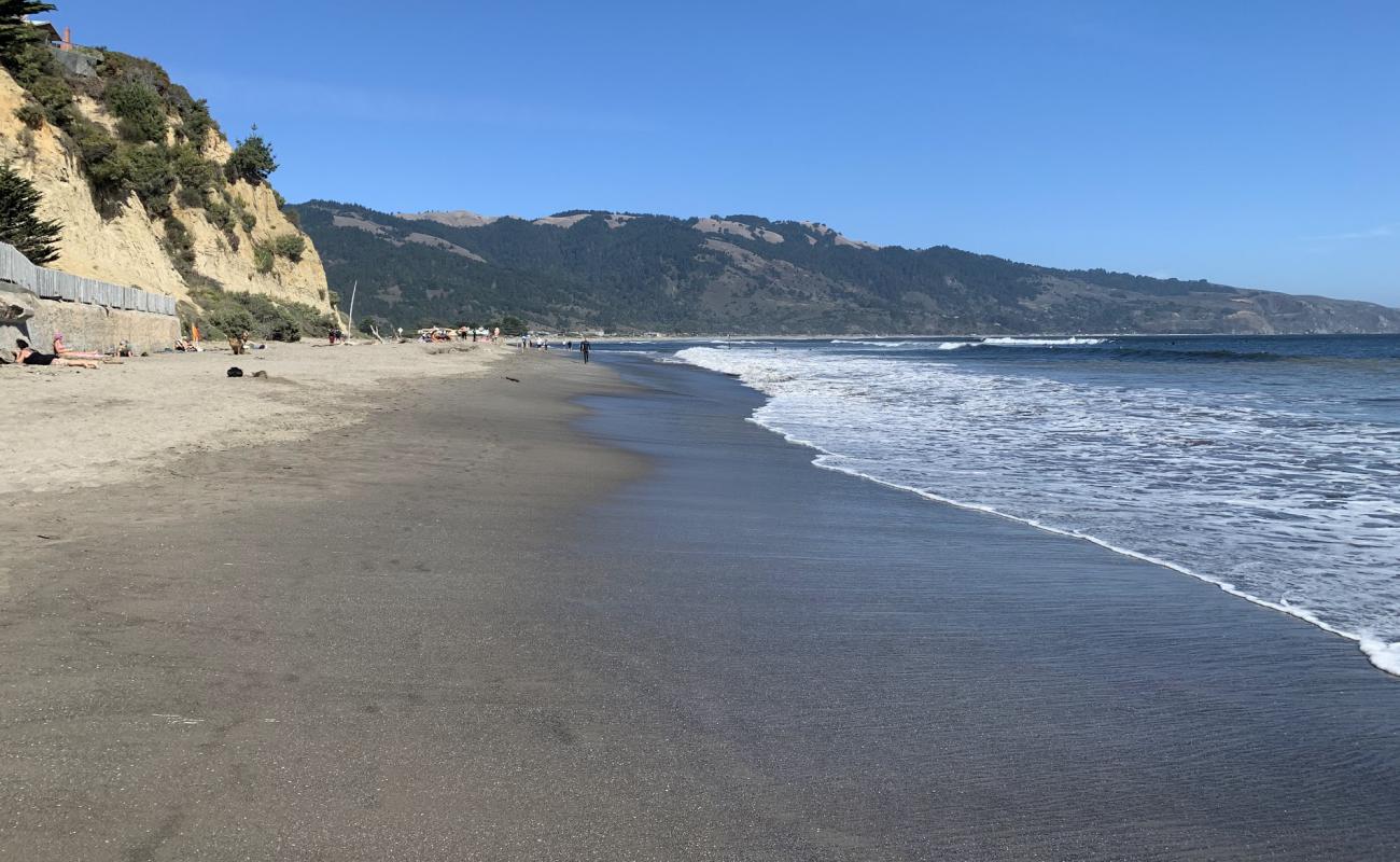 Foto af Bolinas Beach med grå sand overflade