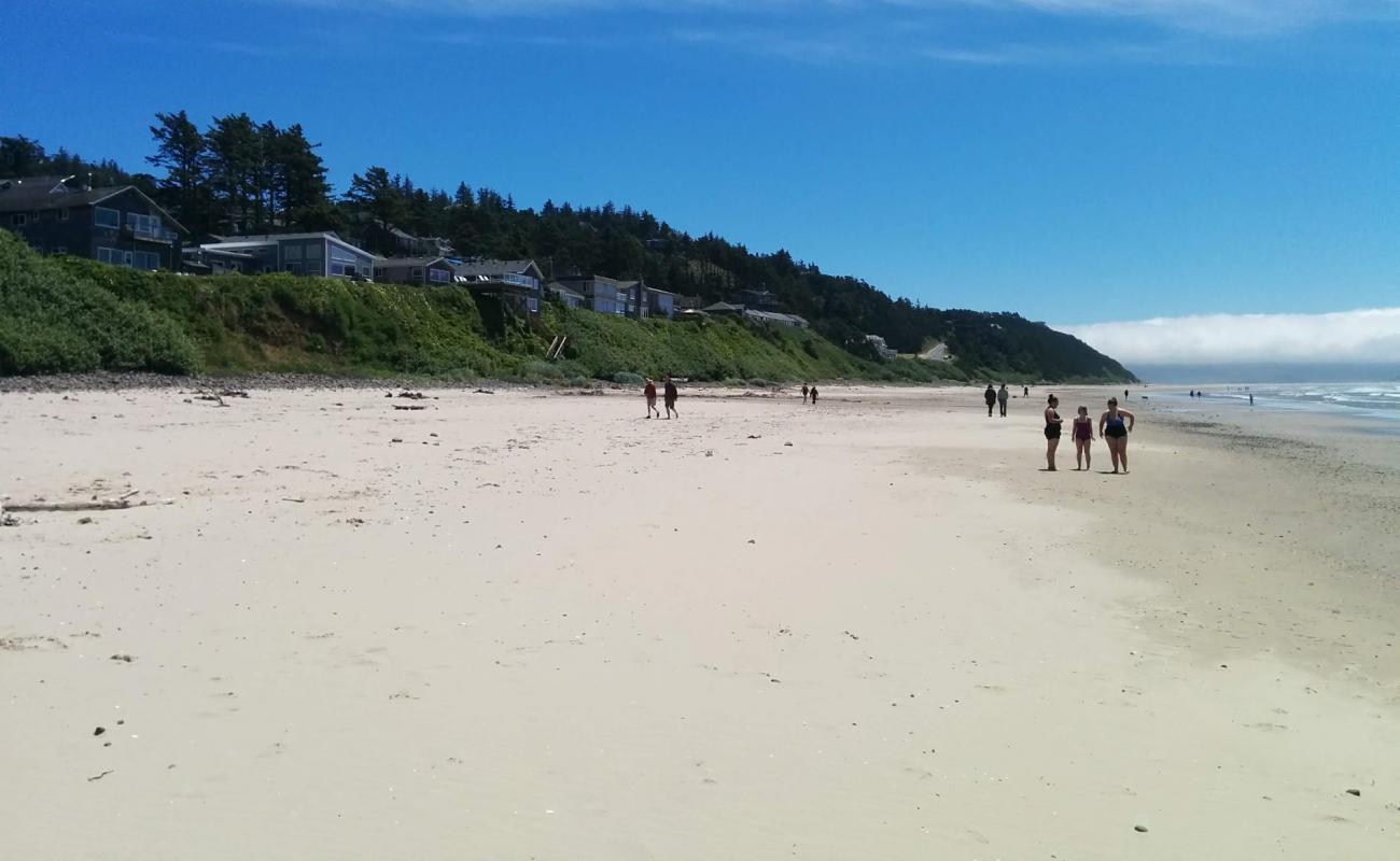 Foto af Oceanside Beach med lys sand overflade