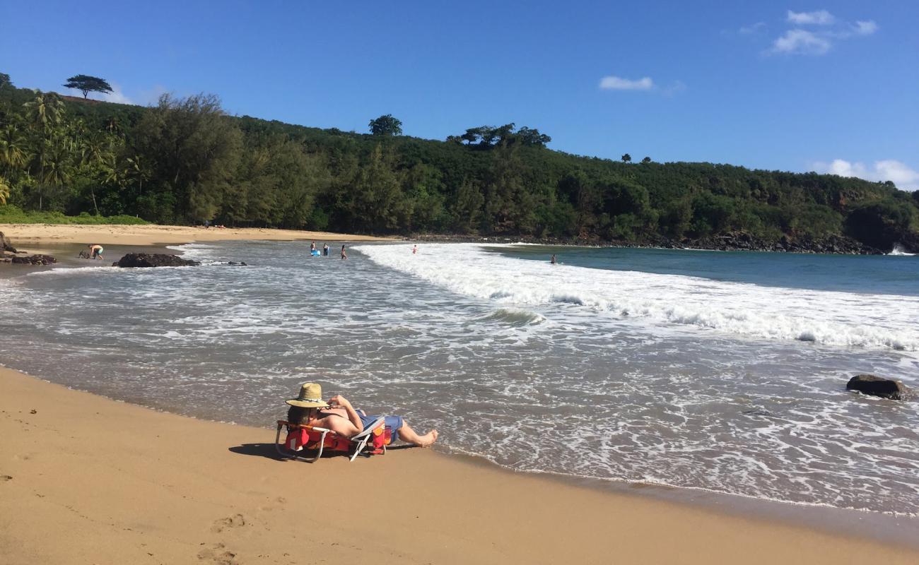 Foto af Ka Lae O Kaiwa Beach med lys sand overflade