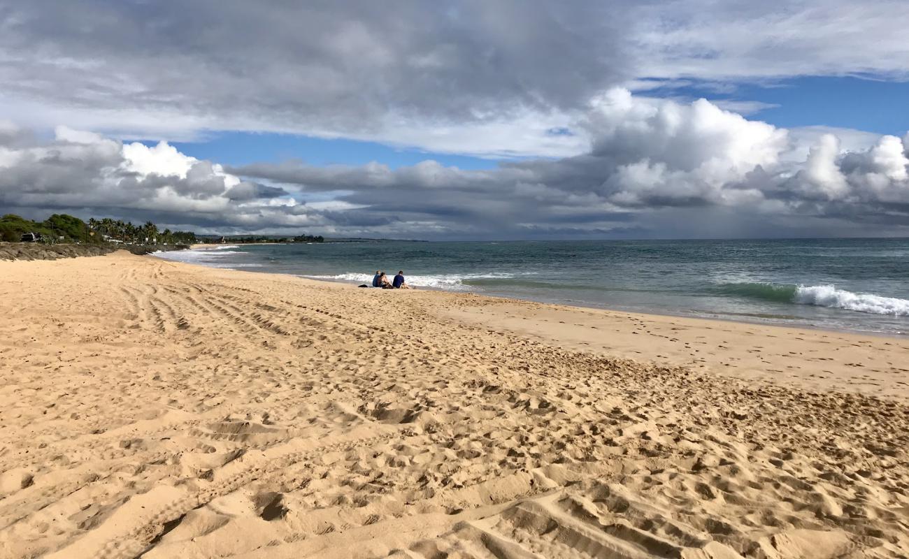 Foto af Kekaha Beach med lys sand overflade