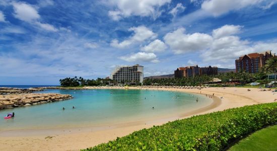 Ko Olina Lagoon Strand