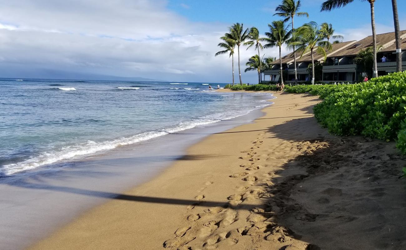 Foto af Secret Beach med lyst sand & sten overflade