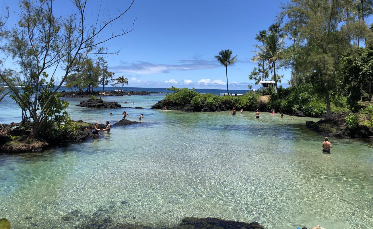 Foto af Carlsmith Beach med sort sand overflade