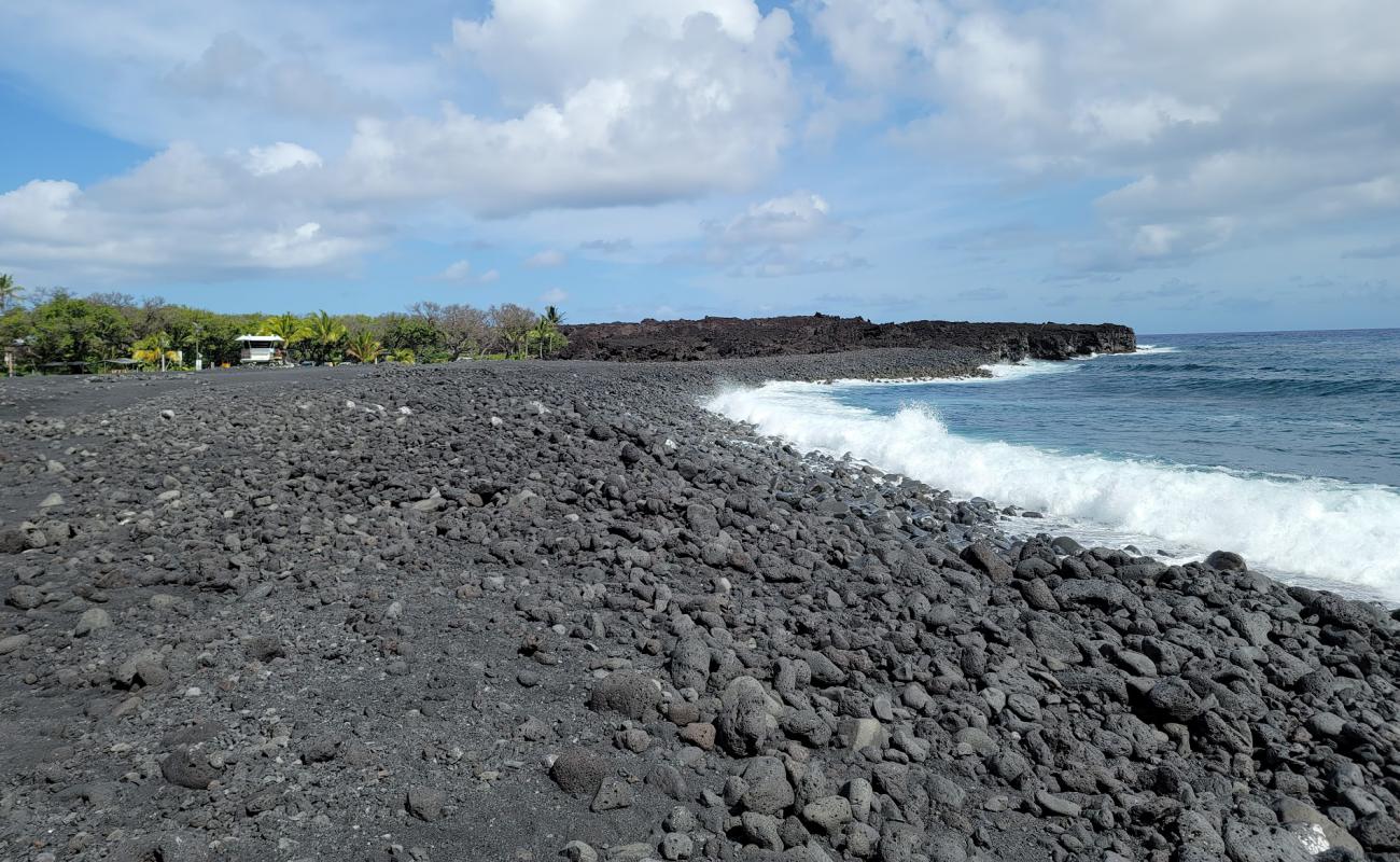 Foto af Kehena Black Sands med sort sand overflade