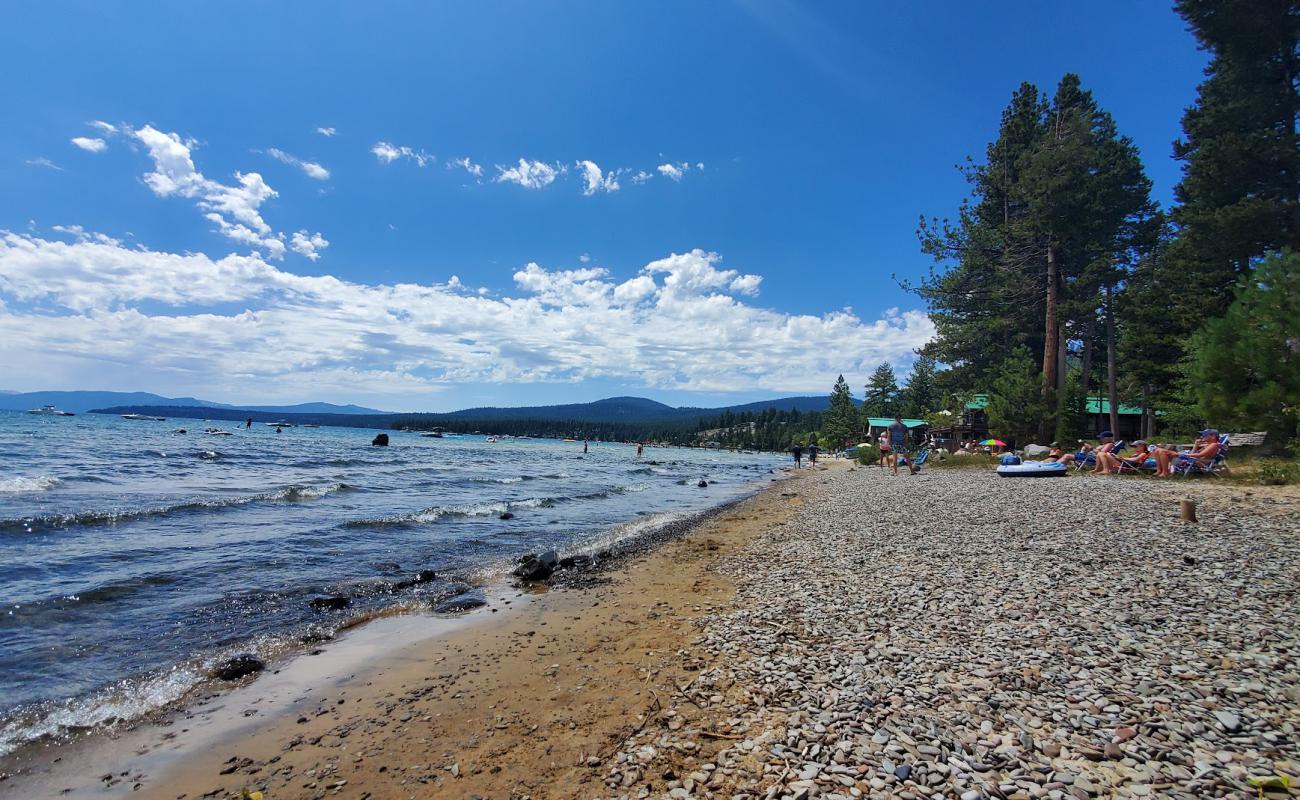 Foto af Sandy Beach med lys sand overflade