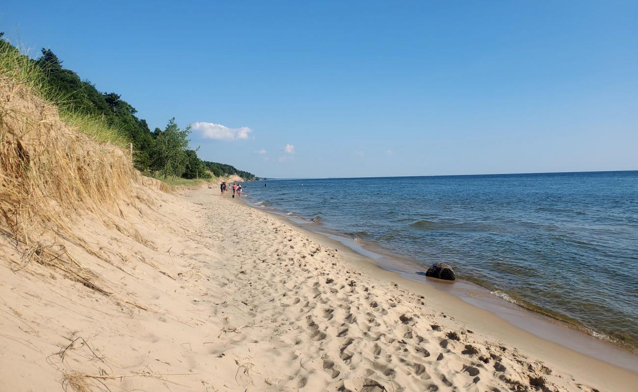 Foto af Muskegon Beach med lys sand overflade