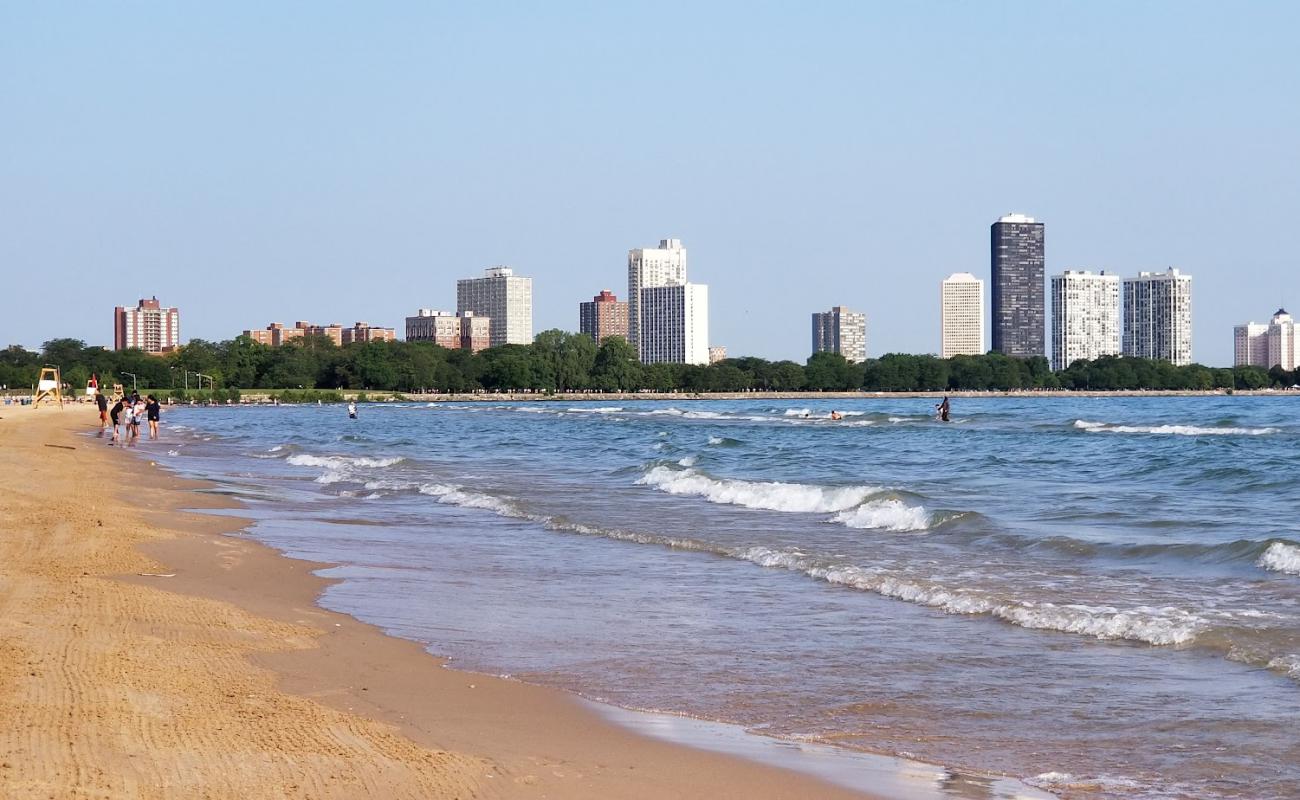 Foto af Montrose Beach med lys sand overflade