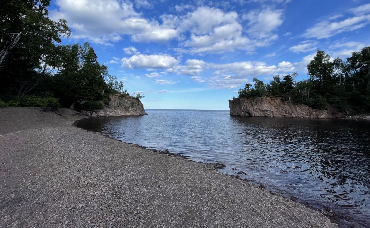 Foto af Lake Superior Beach med sten overflade