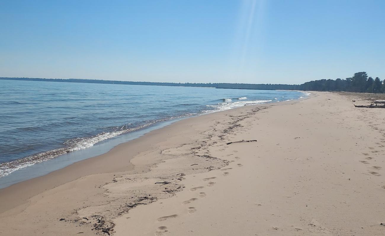 Foto af Bete Gris Beach med lys sand overflade