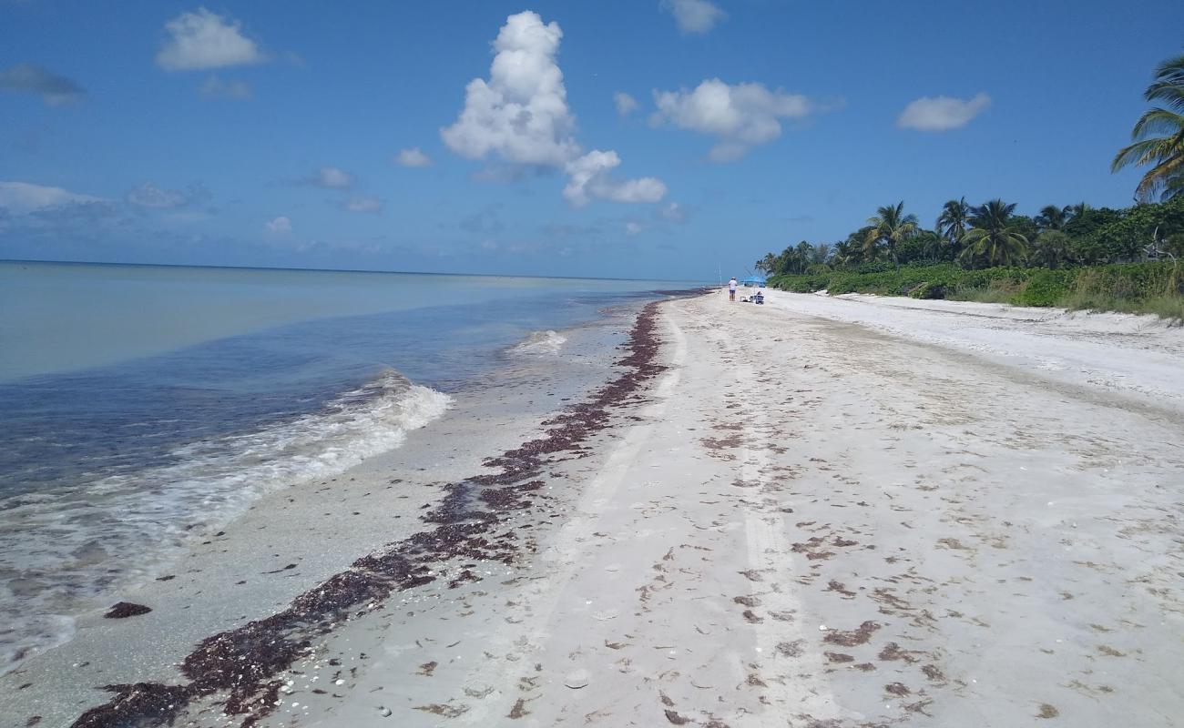 Foto af Sanibel beach med hvidt sand overflade