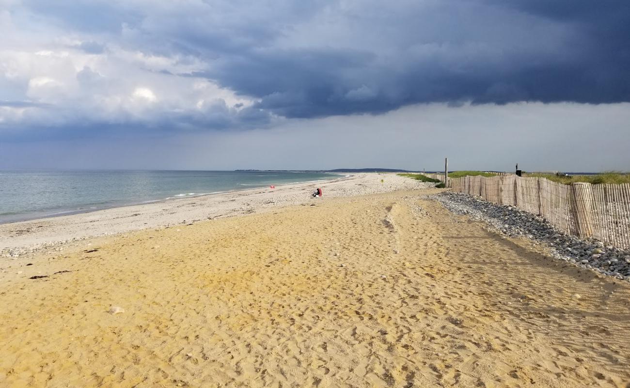 Foto af Duxbury beach med let sand og småsten overflade