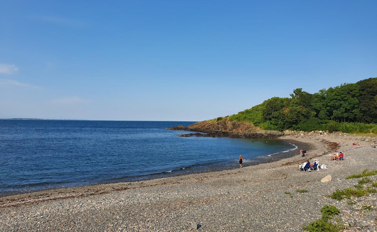 Foto af Canoes Beach med let sten overflade