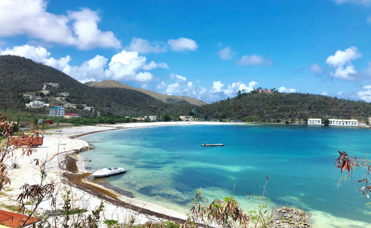 Foto af Brandywine beach med lys sand overflade